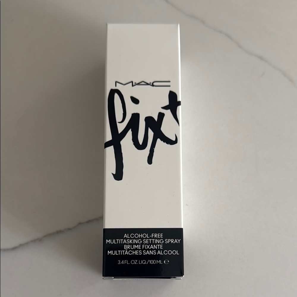 MAC Cosmetics White and Black Setting Powder